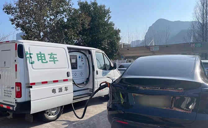 北碚区汽车搭电